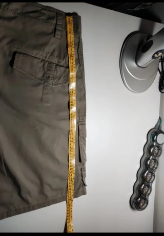 Pantalón corto cargo hombre beige
