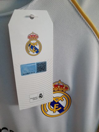 Camiseta Real Madrid Blanca y Dorada