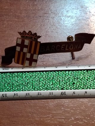 Chapa cinta Barcelona escudo corona vespa