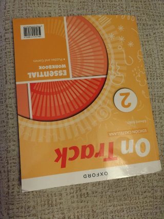 On Track 2 Student Book (Spain)