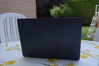 Macbook Air M3 15" Pantalla grande - Medianoche