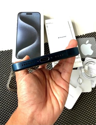 iPhone 15 Pro Max Azul Marino