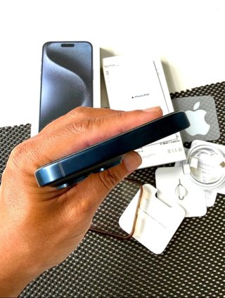 iPhone 15 Pro Max Azul Marino