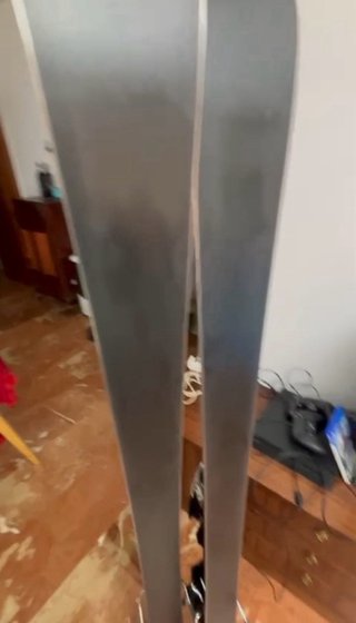 Esquís Rossignol React R2