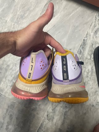 Nike Lebron XIX Low