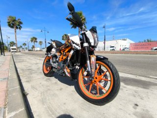 KTM Duke 390 ABS 2014 | 19.396 km | ITV-2027