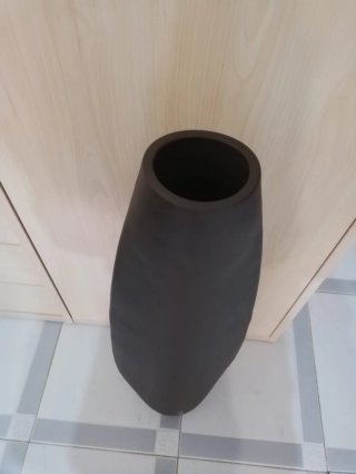 Jarrón grande negro