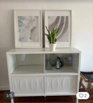 Vitrina IKEA KALKNÄS blanca con puertas correderas