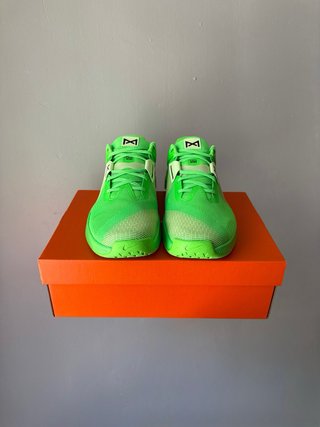 Nike Metcon 10 Green Strike Lime [40]