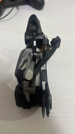 Desviador Trasero Shimano SLX RD-M7000 GS Shadow+