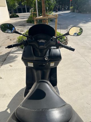 Suzuki Burgman 200 executive