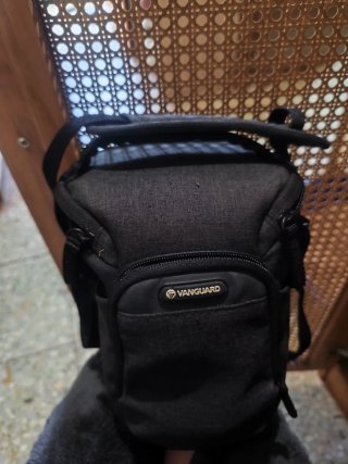 Funda Cámara Vanguard Negra
