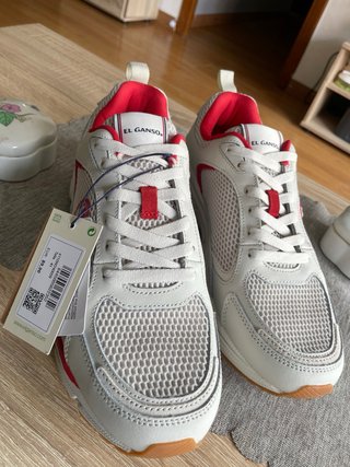 Zapatillas El Ganso Blancas y Rojas