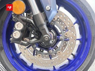 YAMAHA R7 2022 19878 kms.