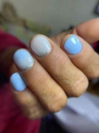 Uñas semipermanentes y Rubber a domicilio
