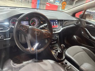 Opel Astra 2016