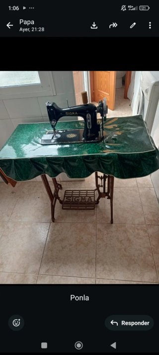 Máquina de coser Sigma antigua se vende en Cieza