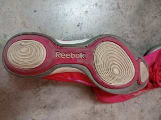 Zapatillas Reebok easy tone.  Mujer. Rosa