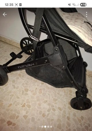 Silla de paseo bebé negra y burdeos