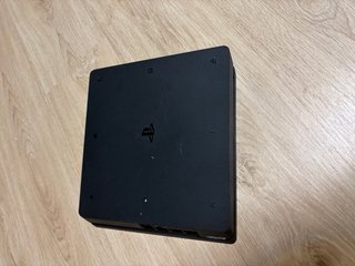 PS4 Slim 500GB Negra