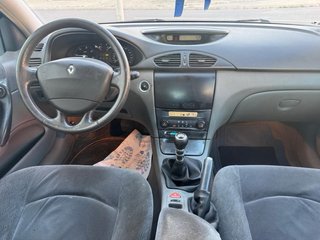 Renault Laguna 2001