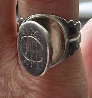 Anillo Sello Plata Relicario Siglo XVIII