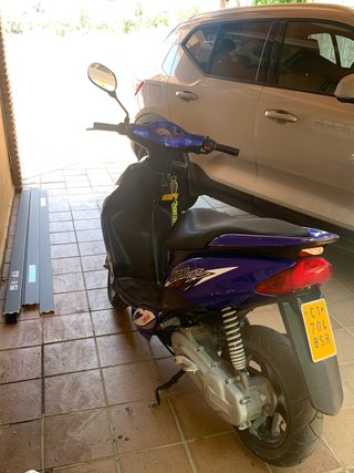 Yamaha Jog Scooter Azul