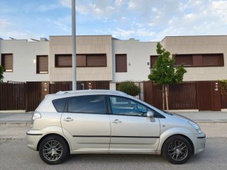 Toyota Corolla Verso 2.2D4D 7 plazas