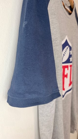 Camiseta NFL Gris y azul marino