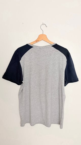 Camiseta NFL Gris y azul marino