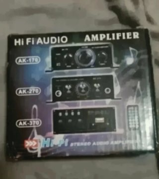 Mini Amplificado de Audior AK170 400W + Fuente