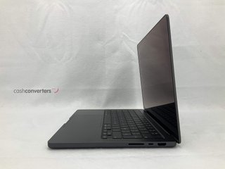 portatil apple apple macbook pro m4 10-core 14 (10gpu) (2024) (a3112)