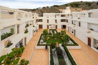 Piso en venta en Lújar