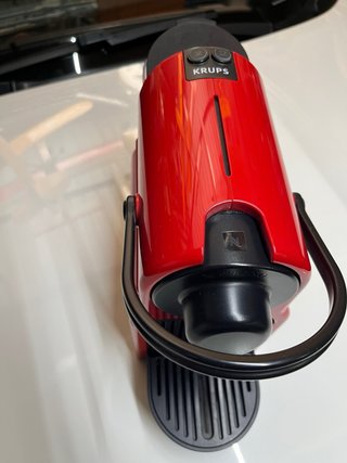 Macchina Caffè Nespresso Krups Rossa