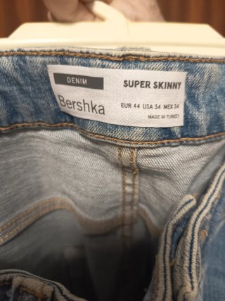 Pantaloni jeans uomo sfilacciati