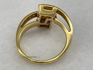 anillo oro 18k con piedra
