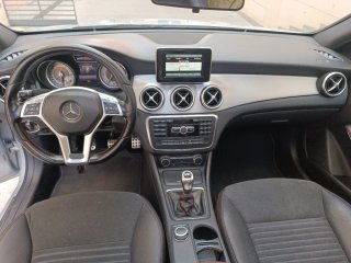 Mercedes CLA200d UNICO DUEÑO 136cv