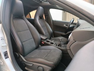 Mercedes CLA200d UNICO DUEÑO 136cv