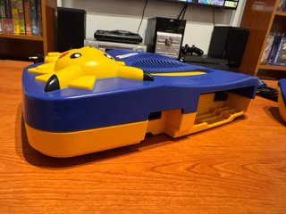 Nintendo 64 Pikachu Edición Especial