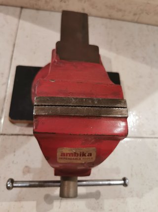 Tornillo de banco Ambika nº2 giratorio