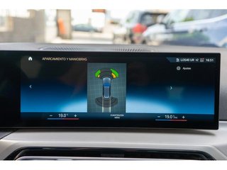 BMW Serie 3 330i Touring 180 kW (245 CV)