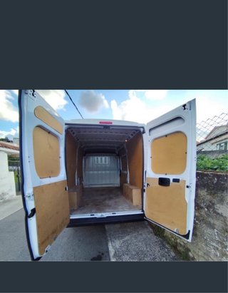 SE HACEN MUDANZAS EN A CORUÑA Y SUS ALREDEDORES