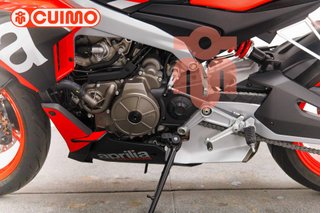 APRILIA TUONO 660