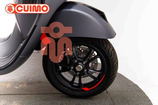 VESPA GTS 125 SUPERSPORT