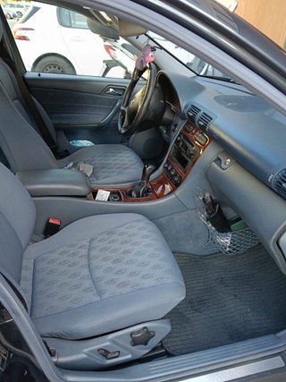 Mercedes-Benz Clase C 2003