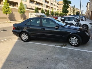Mercedes-Benz Clase C 2003