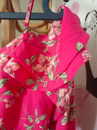 Blusa H&M floral rosa talla L