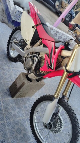 Honda CRF 450R 2008 Motocross