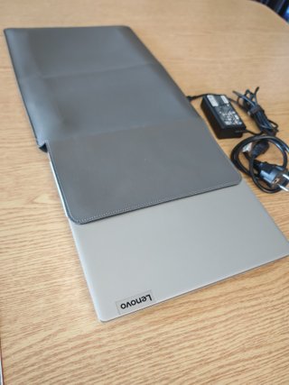 Portátil Lenovo IdeaPad Slim 5 16IRL8
