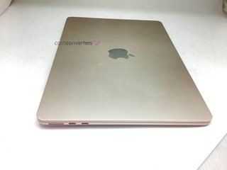 portatil apple apple macbook air m4 10-core 4.4 13 (8gpu) (2025) (a3240)